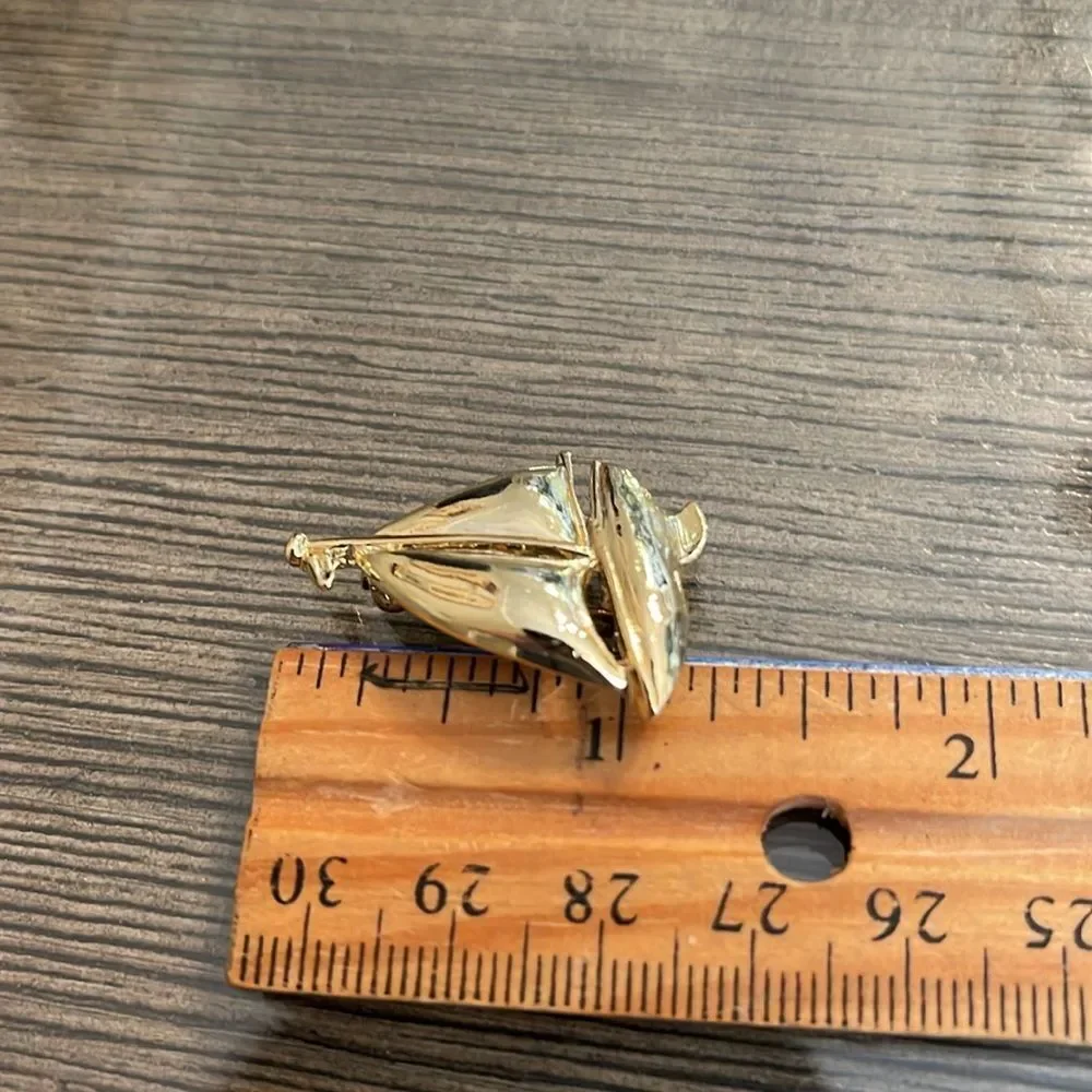 Vintage Gold-tone Sailboat Pin - Nautical Theme Brooch